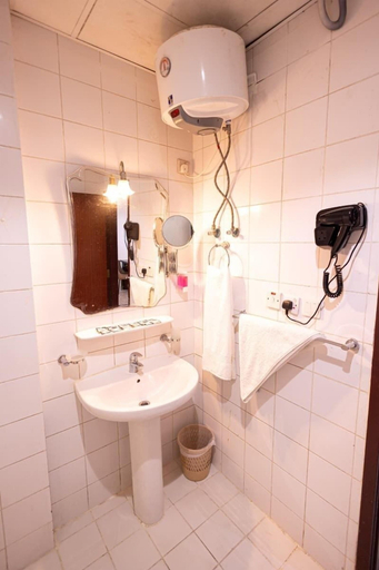 Bathroom, Nazeel almshaer, Makkah