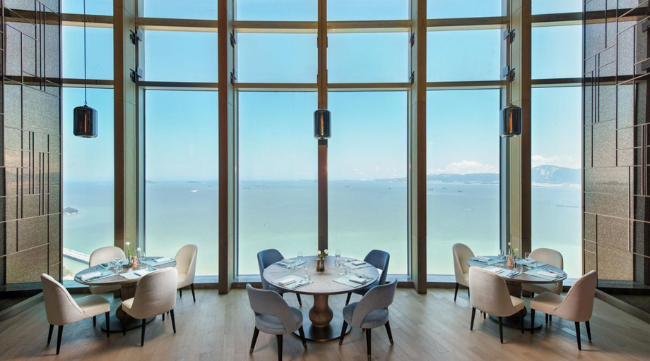 Restaurant 6