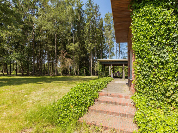 Others 2, Lovely chalet in Arendonk with terrace, Antwerpen