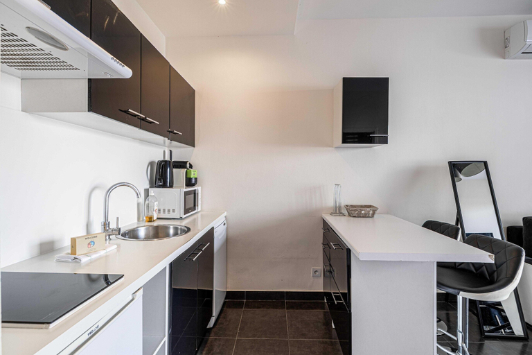 Private kitchen 2, Welcoming Apartment - 1bd/4p - Croisette, Alpes-Maritimes