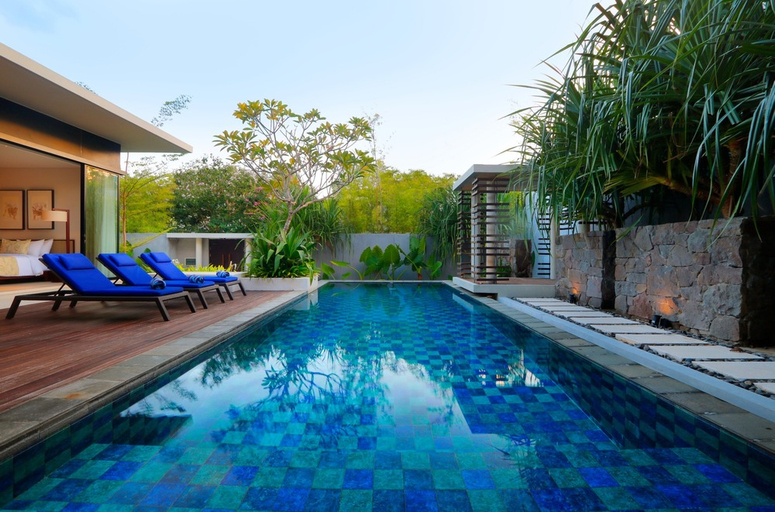 Swimming Pool 3
