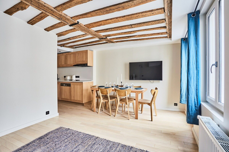 Dining, New Flat Terrace Centre de Paris Bourse, Paris