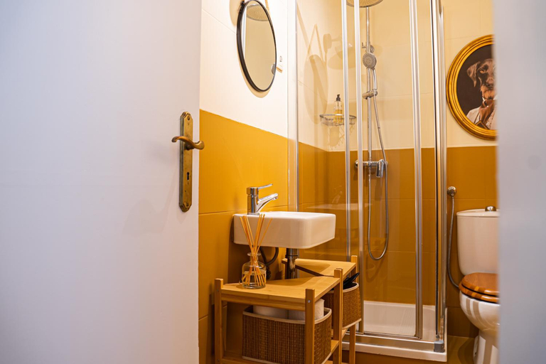 Bathroom 2, Impar Triplex House, Porto