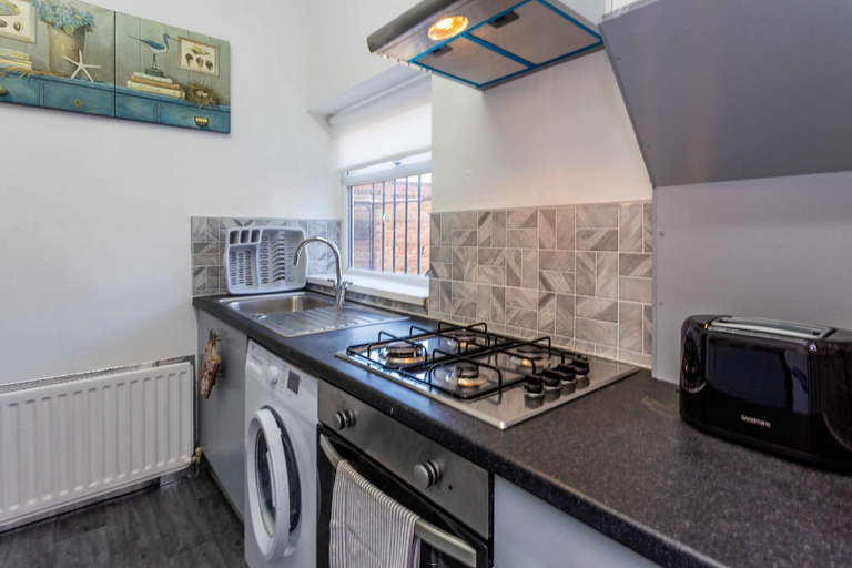 Room 4, Host Stay Bambro Apartment, Sunderland
