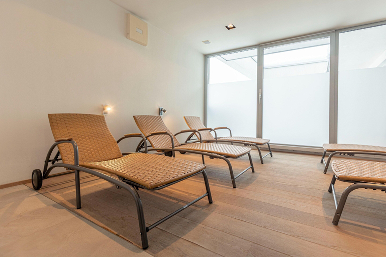 Others 2, Idyllic Penthouse in Höggen near Ski Slopes with Sauna, Sankt Johann im Pongau