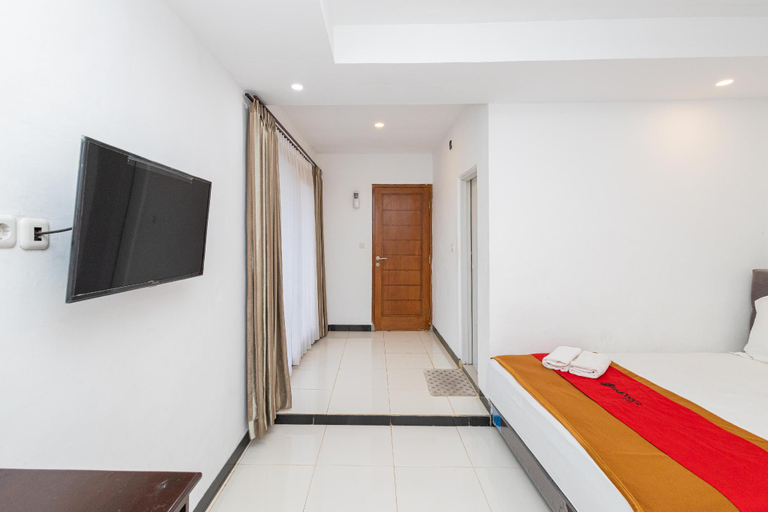 Bedroom 8