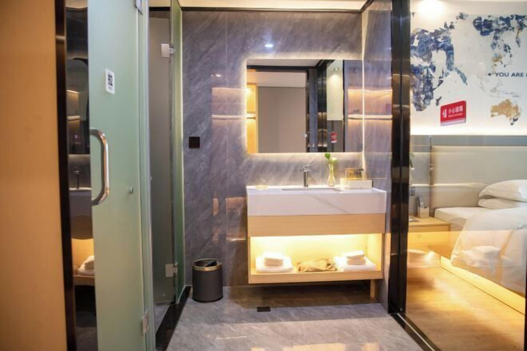 Bathroom 4, Chengtoushan International Hotel, Changde