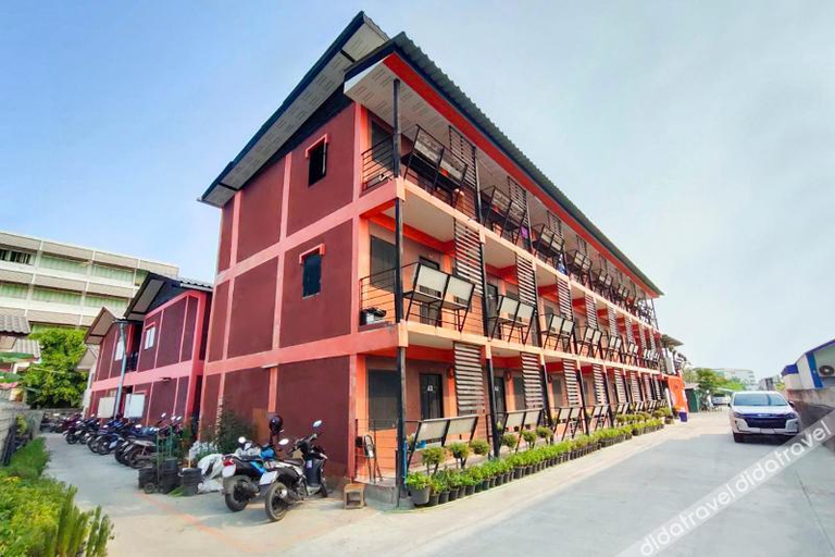 Exterior & Views 1, Chang Hostel Suvarnabhumi, Lat Krabang