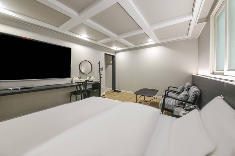 Bedroom 2, From H Dongbaek Hotel By Kwon Geoje Gohyeon, Geoje