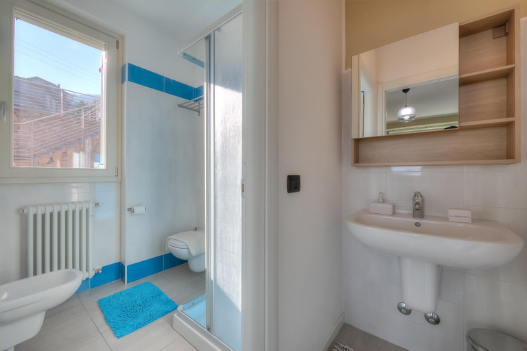 Room 2, Santa Anna Lago in Calozzo, Como
