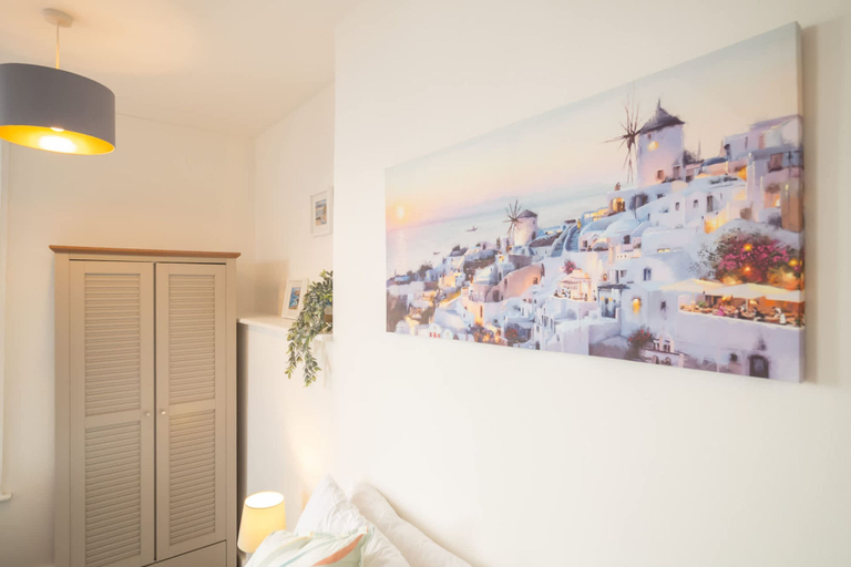 Room 5, Host Stay Harbour Lights, Kent
