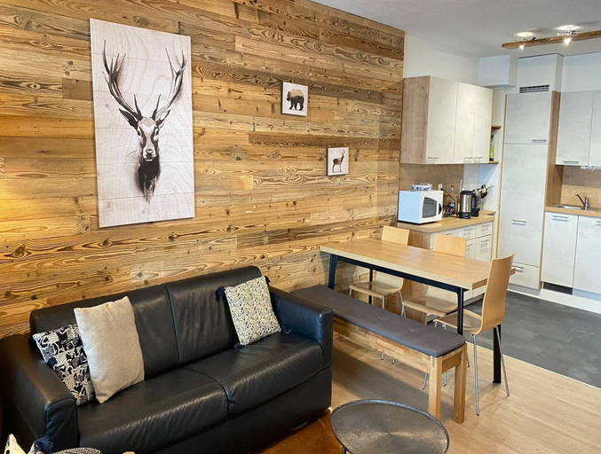 Living room 2, Ski Lift Apartment With Views, Sion