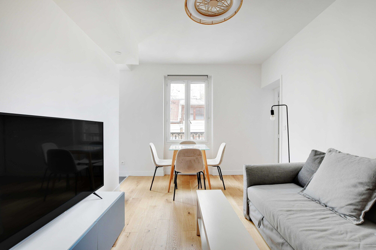 Living room 2, Comfortable Apartment - 1br/4p - Bastille, Paris