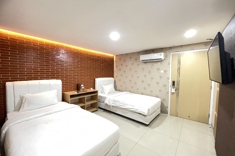 Bedroom 10