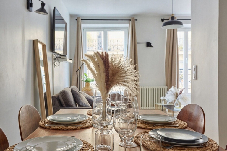 Dining 4, Sublim Apartment Le Marais Center of Paris, Paris