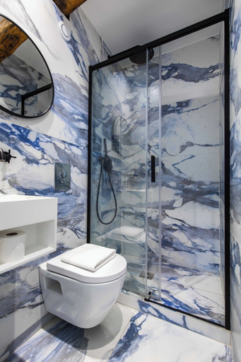 Bathroom, Cosy Room - Montmartre / Sacré Coeur, Paris