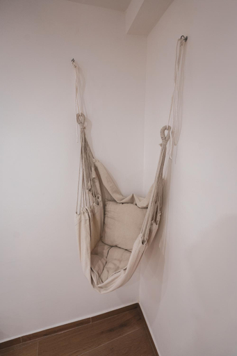 Others 3, Macrame Room, Bari