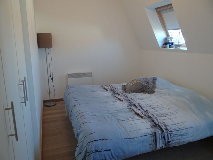 Room 4, Apartment in Nieuwpoort With Terrace, West-Vlaanderen