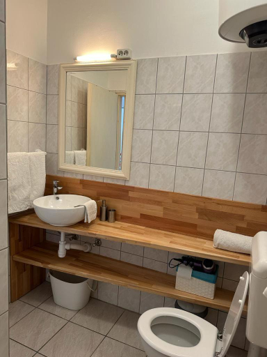 Others 4, Apartment D2 4U, Zadar