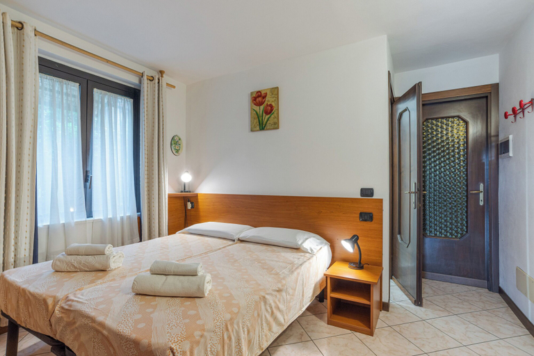 Bedroom 4, CO RI Appartamenti Dependance, Como