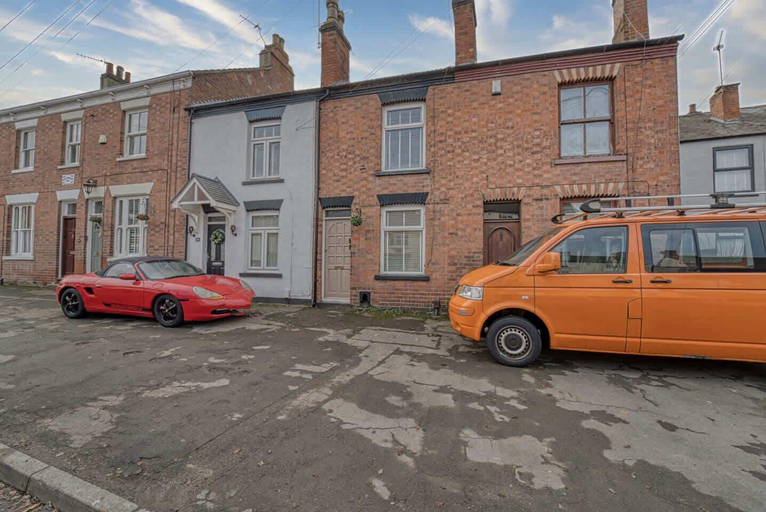 Room 2, Host Stay Loughborough Road House, Leicestershire