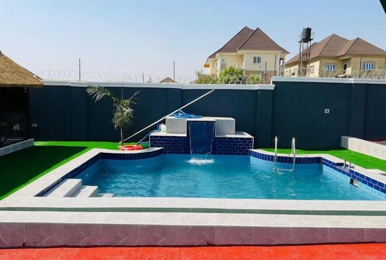 Sport & Beauty, Kafz Luxury Apartment, AwkaSout