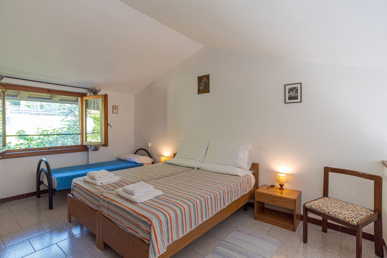 Bedroom 4, Co.ri. Appartamenti 5, Como