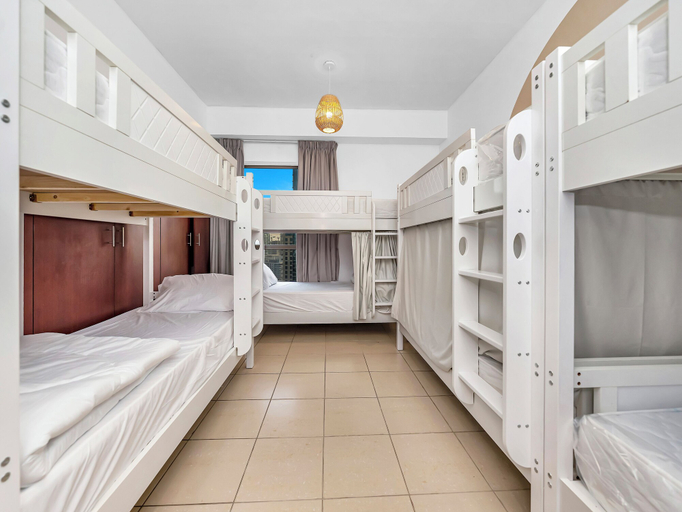 Bedroom 4, Seaside Hostels, Dubai