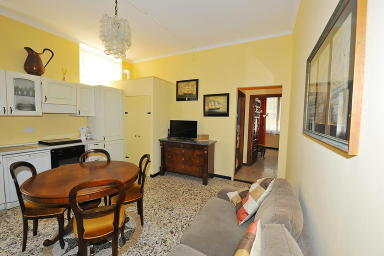 Dining Room 1