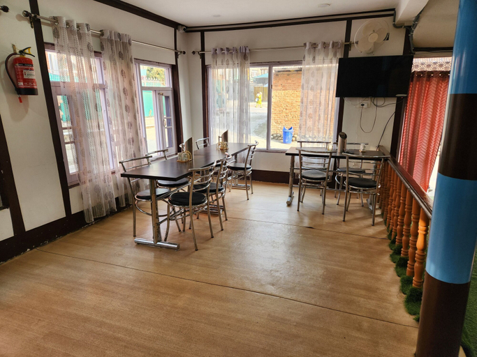 Food & Drinks 4, New Relax Inn, Anantnag