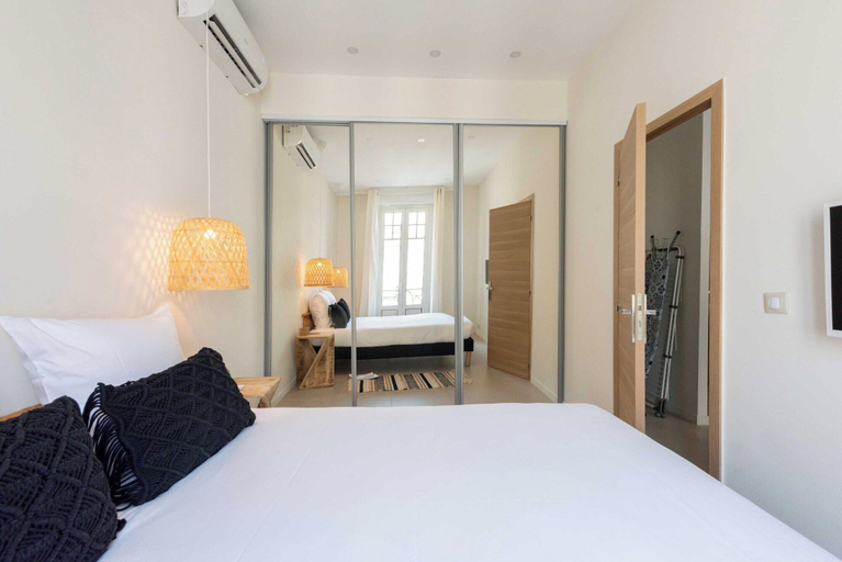 Bedroom 3, Nice apartment Juan-Les-Pins - 300m Beach, Alpes-Maritimes