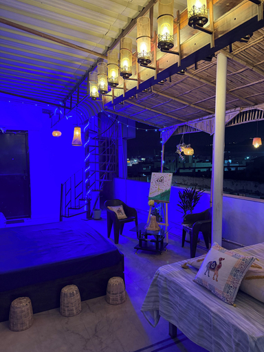 Public Area, Area 369, Jaipur