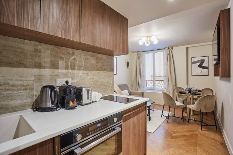 Private kitchen 5, New Apartment Center of Paris, Paris
