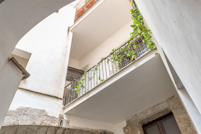 Others 5, Loft Della Rosa by Wonderful Italy, Palermo