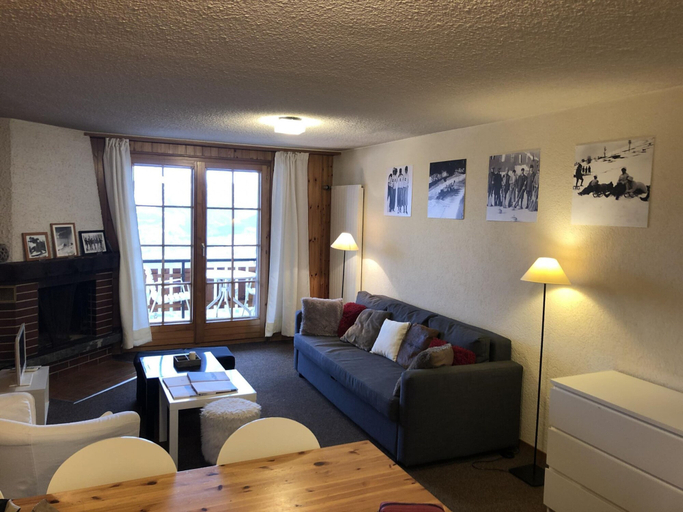 Living room, Apartment With Mountain Views, Hérens