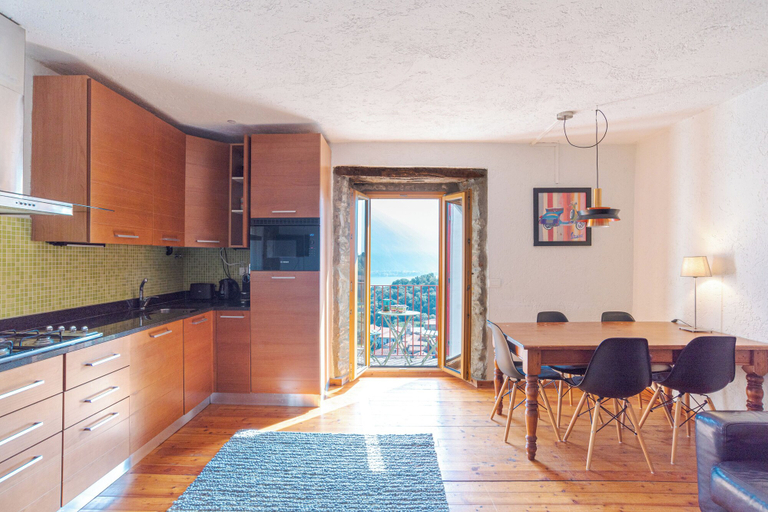 Room 3, Belmonte Balcone in Calozzo, Como