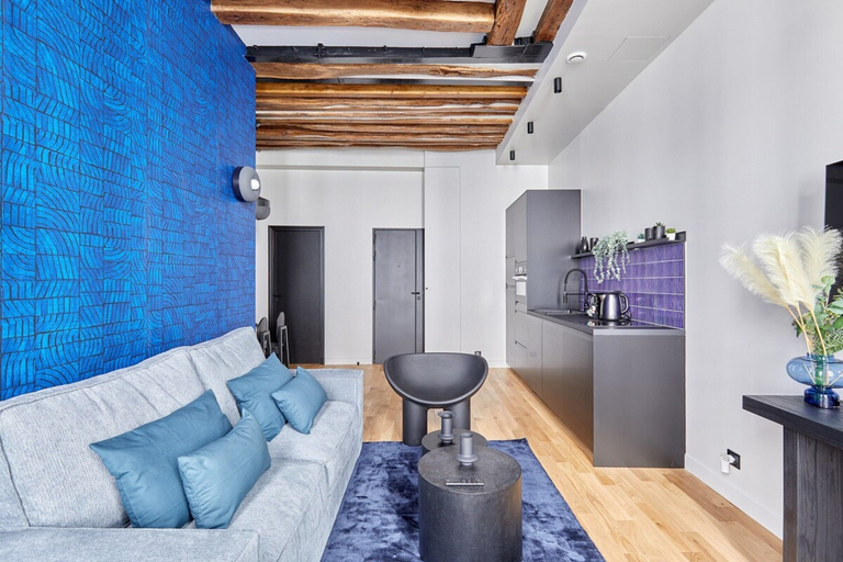 Living area 3, Charming Apartment Center of Paris, Paris
