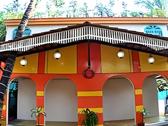 Others 5, Manvin's Inn, North Goa