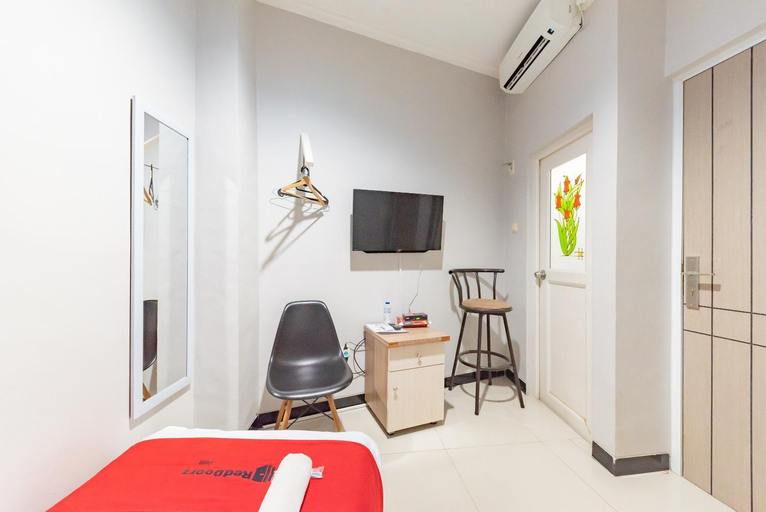 Bedroom 6