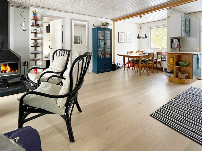 Dining 5, 6 Person Holiday Home in Blido, Norrtälje
