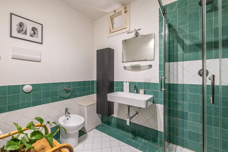 Bathroom, Loft Della Rosa by Wonderful Italy, Palermo