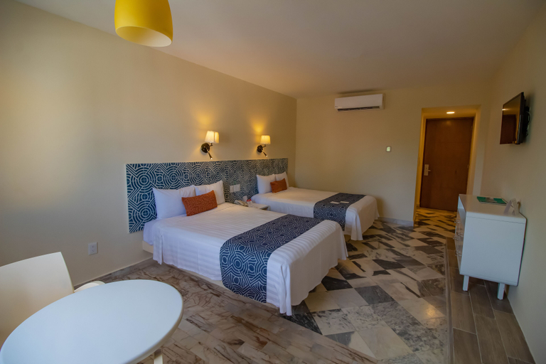 Bedroom 3, Oceano Palace Beach Resort, Mazatlán