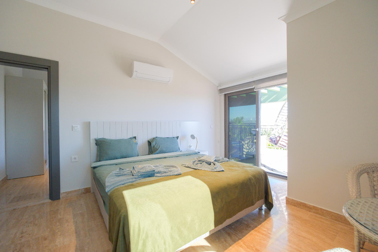 Bedroom 11