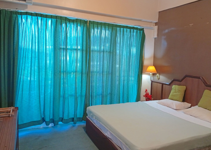 Bedroom 3, Makati Rio Hotel, Bengkulu