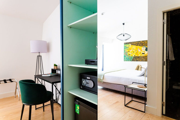 Bedroom 3, Jardim da Lapa by Shiadu, Lisbon
