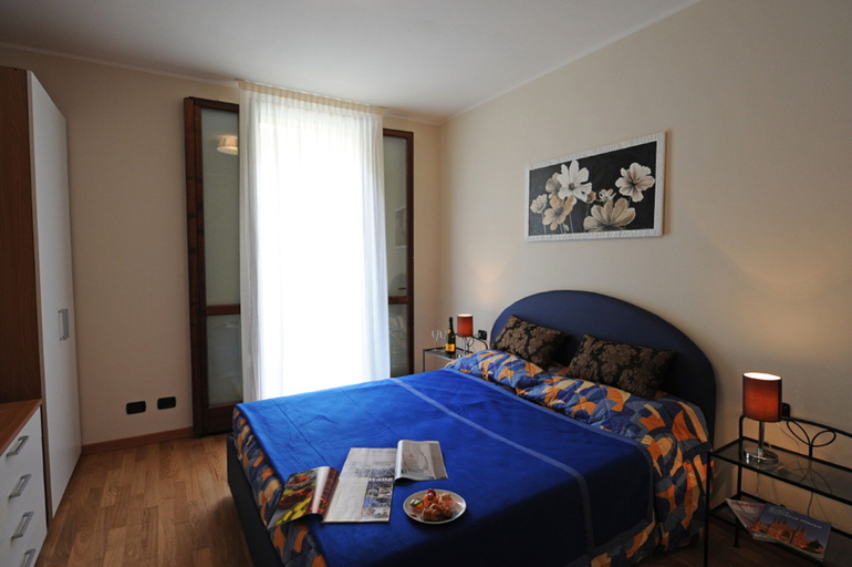 Others 5, Residence Eden Camelia 7, Como