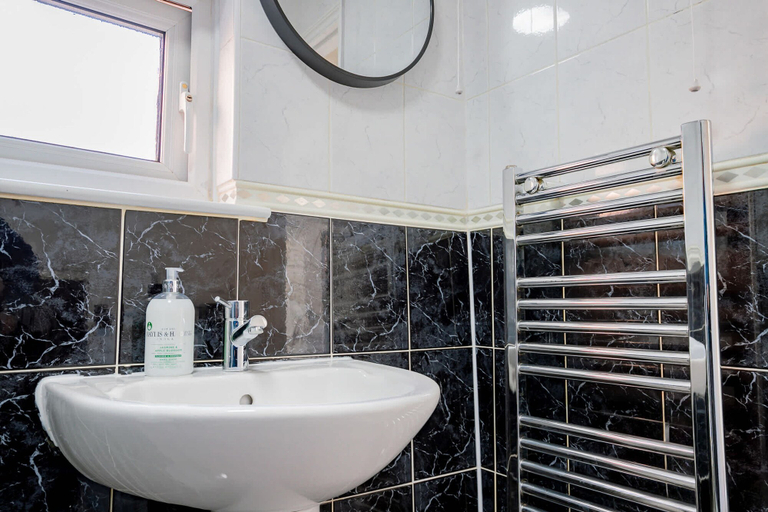 Room 4, Host Stay Chestnut Residence, Worcestershire