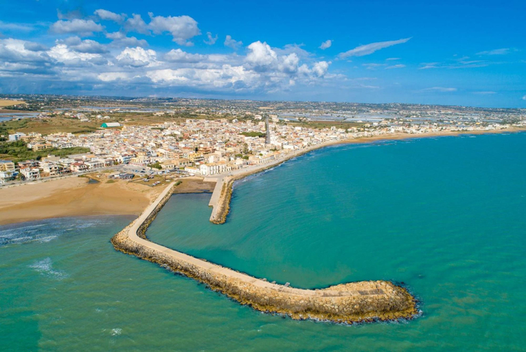 Others 3, Villa Aziz, Ragusa