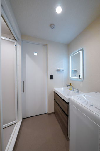 Bathroom 3, Apartment Hotel 11 Shinsekai, Osaka
