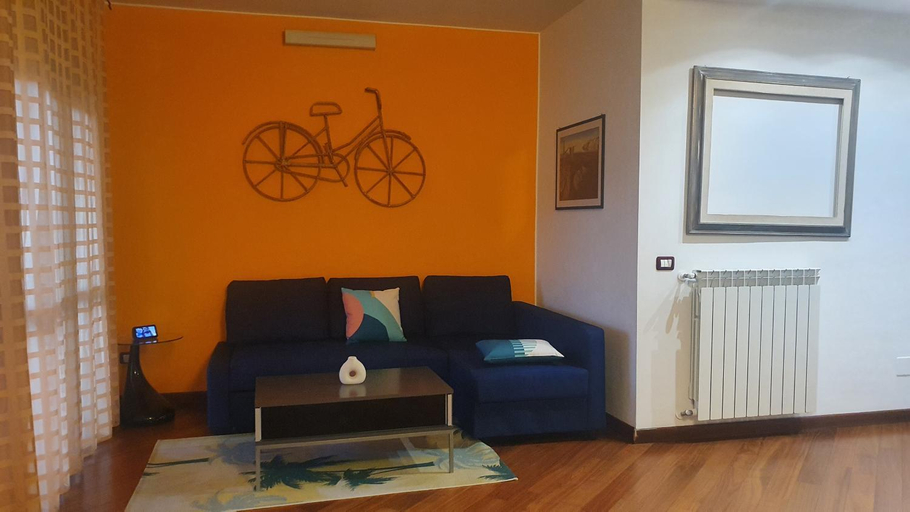 Others 3, Salute Apartments, Terni